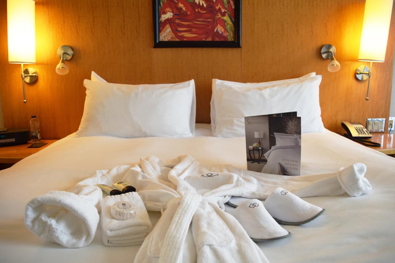 Sofitel Montreal Golden Mile Hotel Buitenkant foto